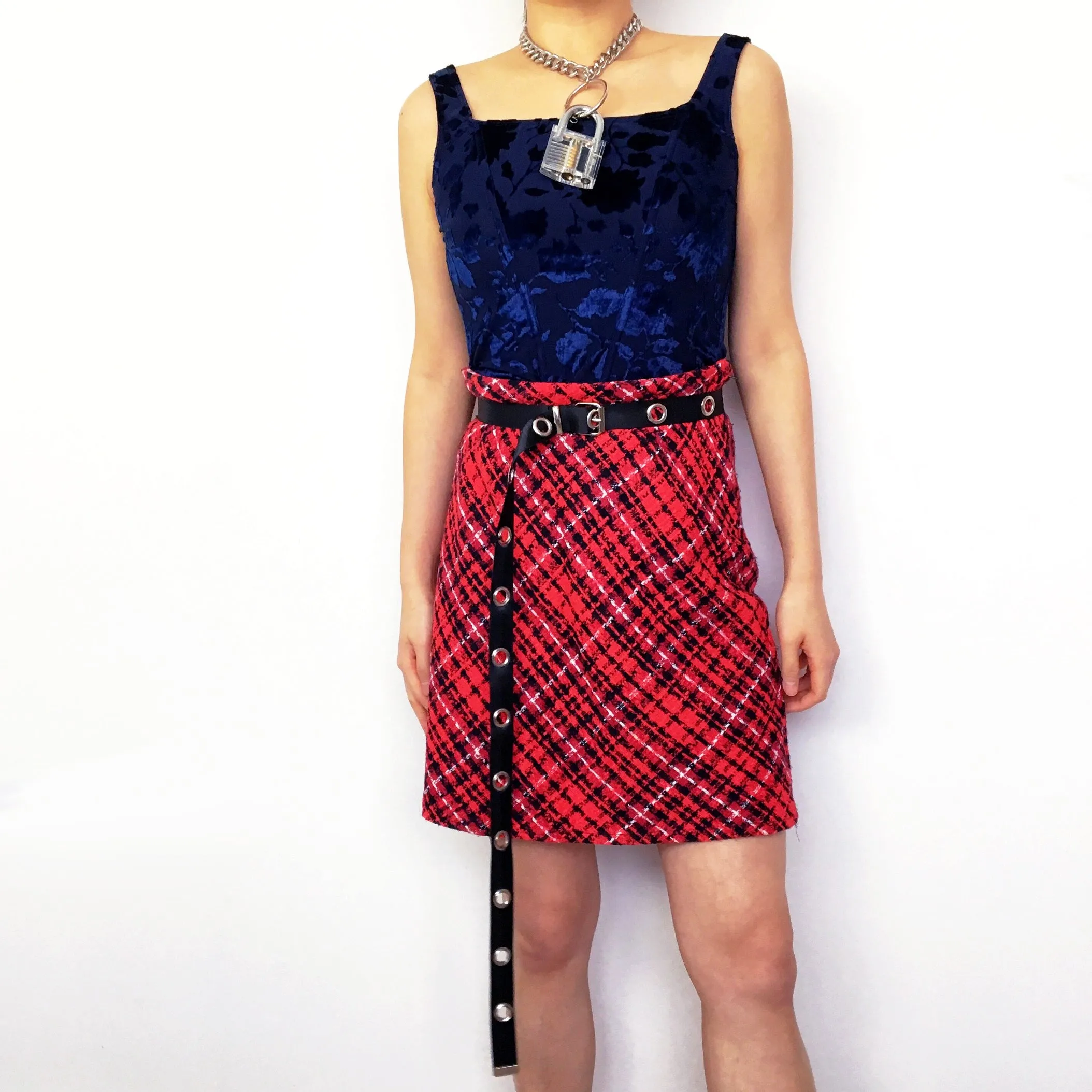 90S Y2K HIGH WAIST WAISTED RED CHECKED SKIRT
