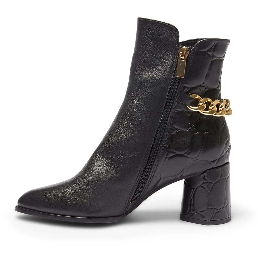 Cabaret Boot in Black Leather