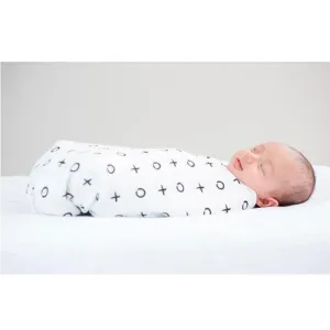 Lulujo Hugs & Kisses Bamboo Swaddle – 47×47″