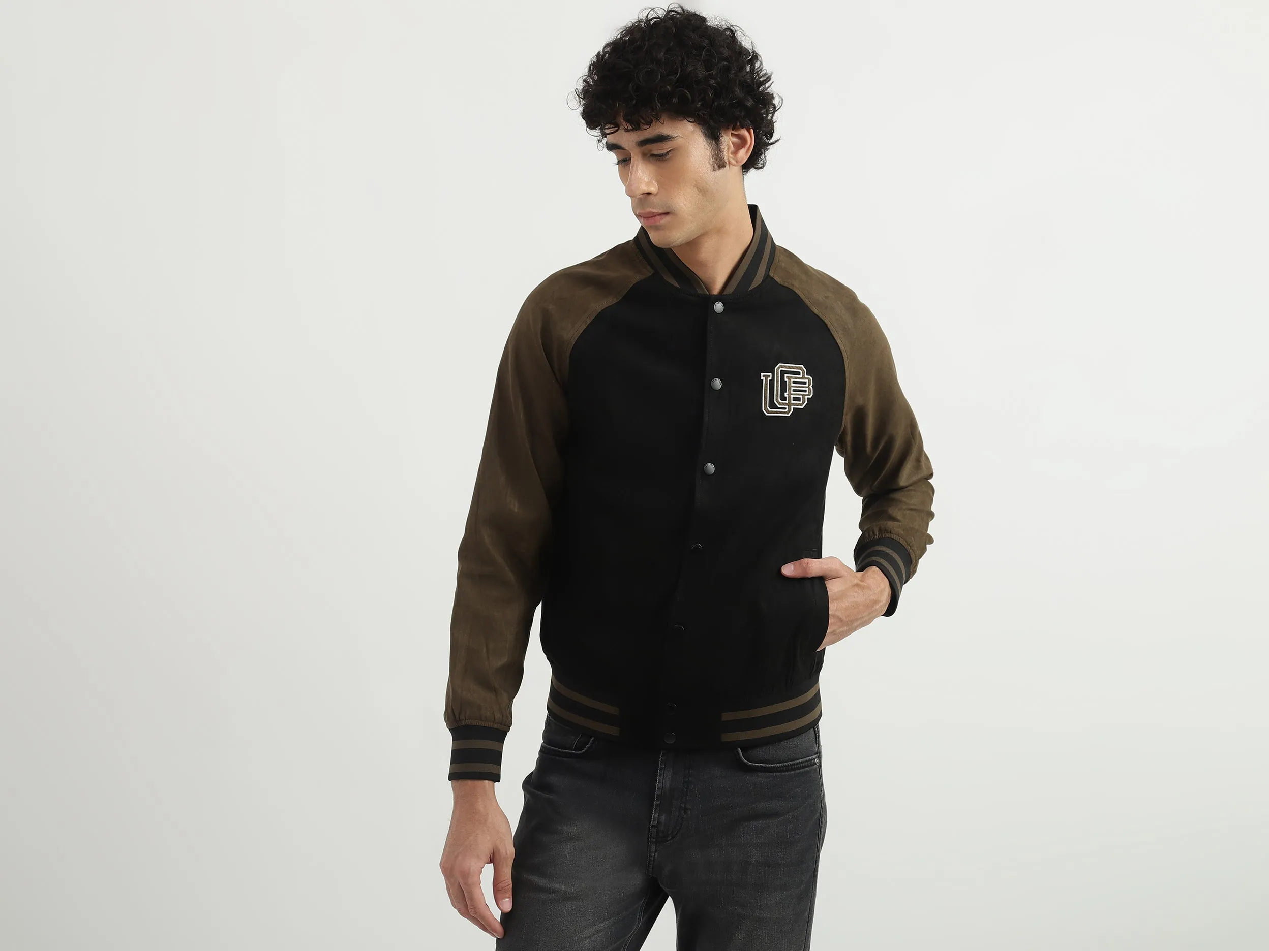 Men Colorblocked Stand-up Collar Jacket