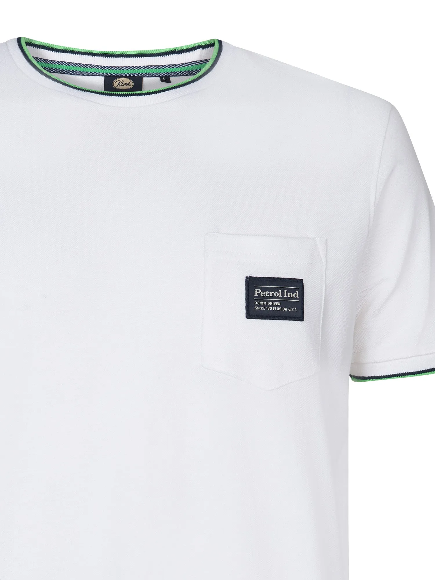 Pocket T-shirt Pebblefront