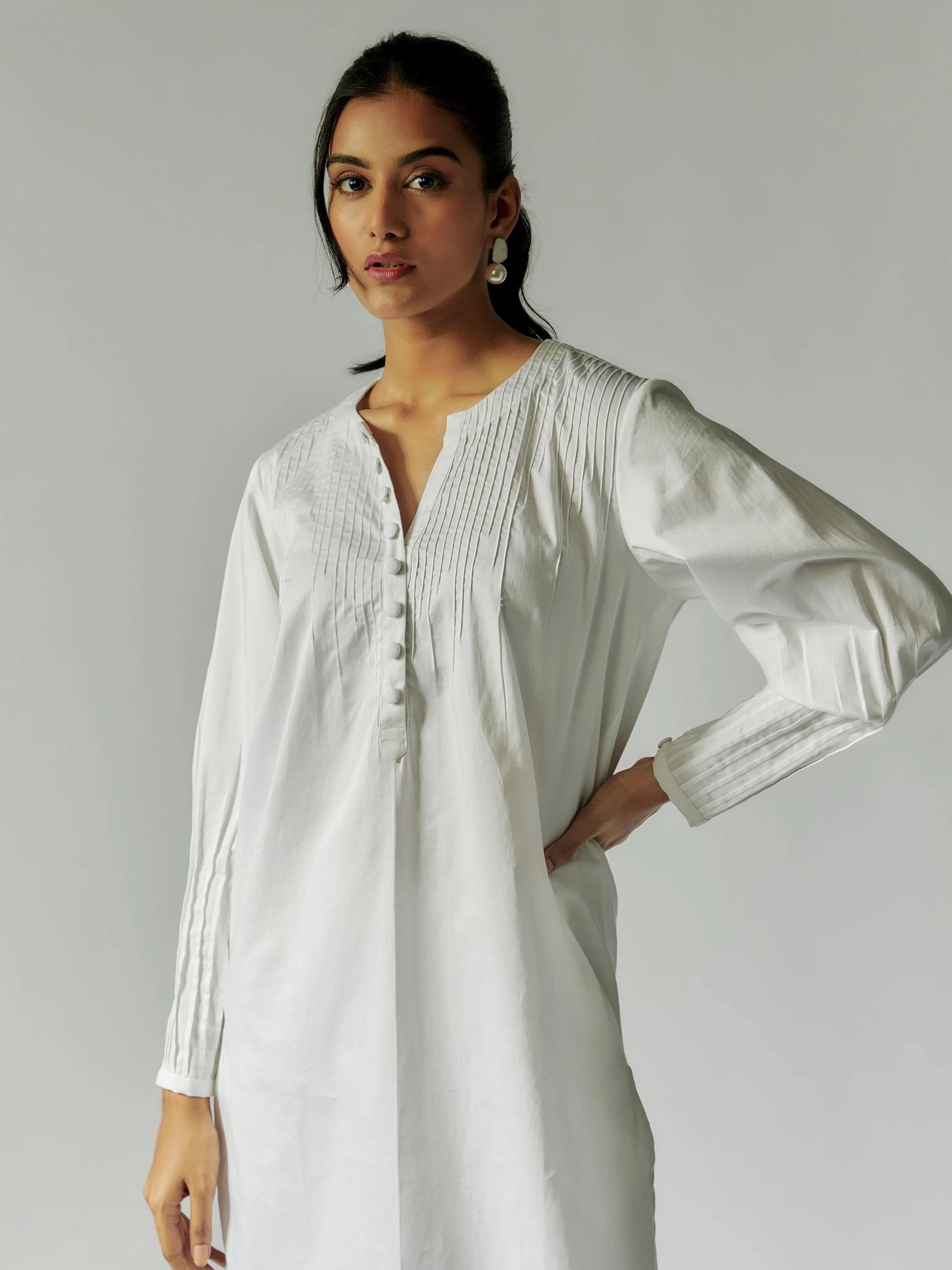 White Cotton Linen Top with Pintuck Details